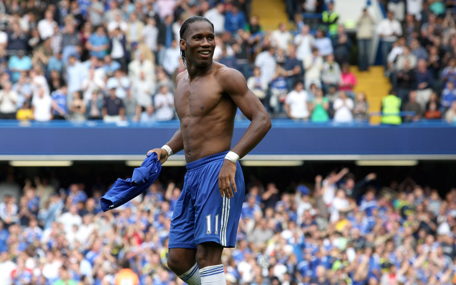 战术铁幕，乌克兰式防守锁死曼城，穆勒化身关键先生破解僵局