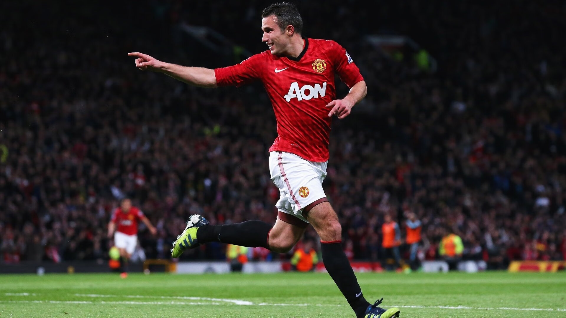 阿隆索关键制胜，梅赛德斯上演惊天逆转终结红牛统治时代